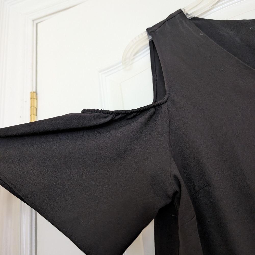 Reitmans Xl Black Jumpsuit With Shoulder Cut Outs - Picture 4 of 9